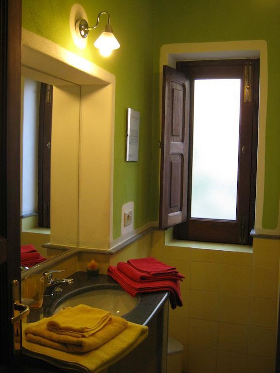 Appartamento Casa Marta Città di Lipari Camera foto